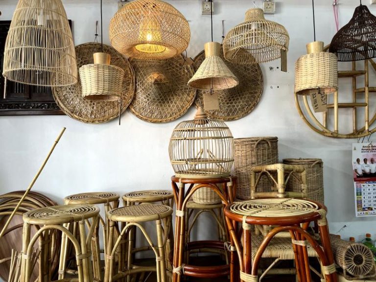 Handcrafted Rattan and Bamboo Kitchen Interiors in Hoàn Lão